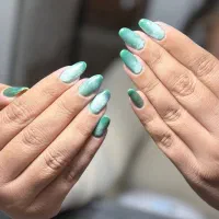 کاشت و ترمیم ناخن