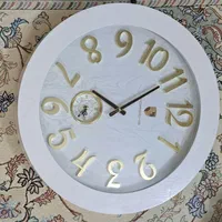 ساعت دیواری