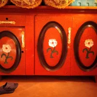 کمد و زیر تلویزیونی