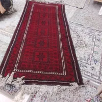 یک قالیچه دست بافت