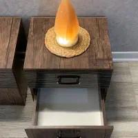 دو عدد پاتختی چوبی قهوهای تیره|تخت و سرویس خواب|گرمسار, |دیوار