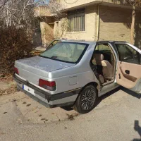 پژو ۴۰۵  نقره ای مدل ۹۰|خودرو سواری و وانت|ابریشم, |دیوار