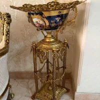 ظرف پایه بلند میوه خوری