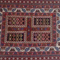 گلیم پشم دستباف سوزن دوزی سیرجان