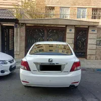 آریو سفید ۹۶|خودرو سواری و وانت|تهران, امامت|دیوار