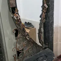 آینه و کنسول فلزی طرح گل و برگ کار دست، بسیار زیبا