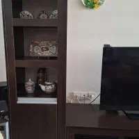 میز تلویزیون همراه با قفسه کار چوب سنگ