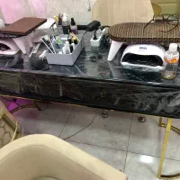 میز ناخن ۲ نفره یا کنسول پایه استیل