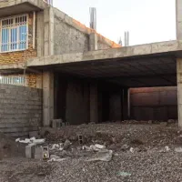 ساختمان نیمه کاره  شهرک امام حسین