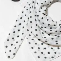 روسری خال خالی