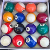 توپ بیلیارد ایت بال