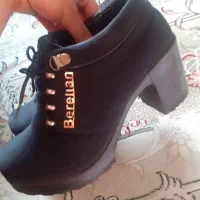 کفش پاشنه بلند