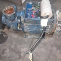 پمپ اب نیم اسب