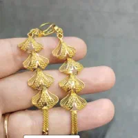 گوشواره این مدلی میخوام ۴ گرمی یا ۴  نیم