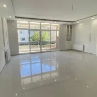 100 متر آپارتمان /  خوش نقشه /  هفت تیر - ویلا