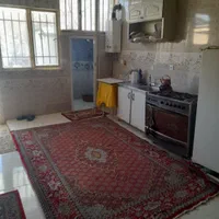 ویلاباغ استخردار داخل شهر|اجارهٔ کوتاه‌مدت ویلا و باغ|سنندج, |دیوار