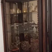 بوفه چوب گردو بسیار محکم و تمیز