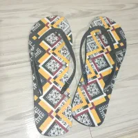 دمپایی زنانه ، دمپایی لا انگشتی