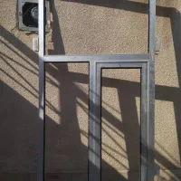 پنجره  آلومینیومی با شیشه