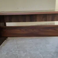 میز چوبی درحدنو