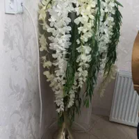 گل وگلدان