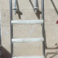 راه پله استخر