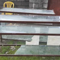 دو عدد ویترین، ۱/۵ و ۲ متری با هم ۱۲۰۰ تومان