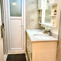 اقامتگاه  Eavar House  خانه ایوار استخر دار|اجارهٔ کوتاه‌مدت ویلا و باغ|قشم, |دیوار