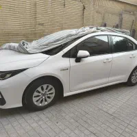 تویوتا کرولا 1800 هیبرید تیپ پایونر