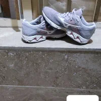 کفش خارجی|کیف، کفش، کمربند|اسفراین, |دیوار