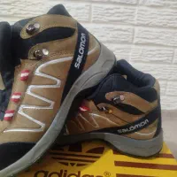 کفش کوهنوردی سالمون