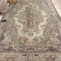 ۲ فرش ۷۰۰ شانه + ۳ گلیم فرش + 2 پادری / فوری