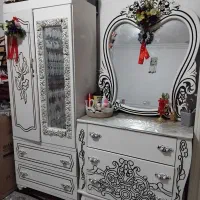 کمد لباسی و میز ارایش