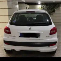 فروش ۲۰۷ سفید ۱۴۰۴