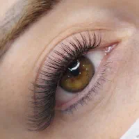 کاشت و اکستنشن مژه اقتصادی لیفت و لمینت مژه وابرو