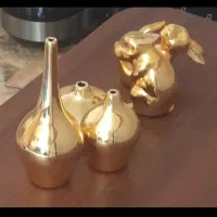 دکوری گلدان سالونگ مجسمه طلایی