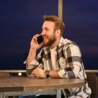 سوپرایز تلفنی برای اولین بار در ابهر