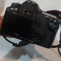 دوربین عکاسی ۵ م تخفیف ویژه برای خریدار خانم|دوربین عکاسی و فیلم‌برداری|کرج, کوی زنبق|دیوار