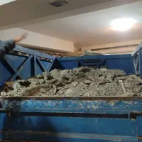 حمل نخاله ساختمانی توسط نیسان کمپرسی