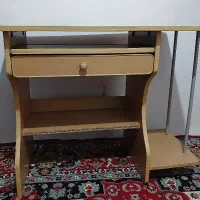 میز کامپیوتر