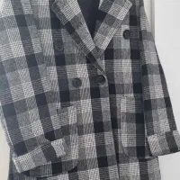 پالتو کتی|لباس|رباطکریم, رباطکریم|دیوار