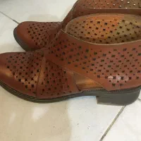 کفش چرم زنانه درحدنو