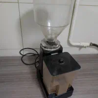 خمیر پهن کن lGF ایتالیایی|کافی‌شاپ و رستوران|تهران, علم و صنعت|دیوار