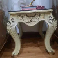 دوتا عسلی ب همراه شیشه