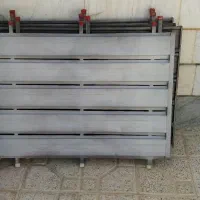 تخت دو نفره وآینه و صندلی بغل تختی فلزی و تشک|تخت و سرویس خواب|بروجرد, |دیوار