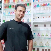 فروش عطر وادکلان