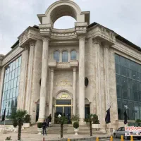 کارشناس  فروش خانم با روابط عمومی بالا