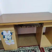 میز کامپیوتر