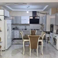 ۱۰۰ متر لادن کنار مترو فول امکانات موقعیت عالی