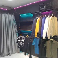 اجاره مغازه لوتوس مال با دکور پوشاک بدون پول پیش|اجارهٔ مغازه و غرفه|تهران, نازیآباد|دیوار